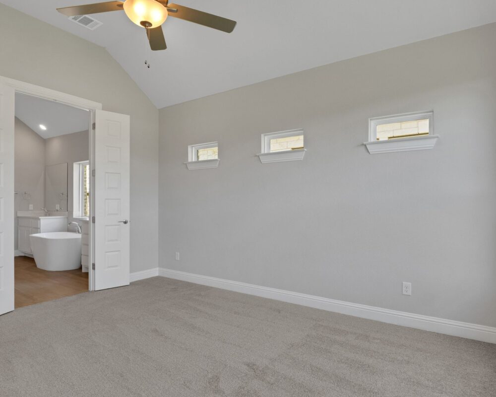 212 Millbend (31)