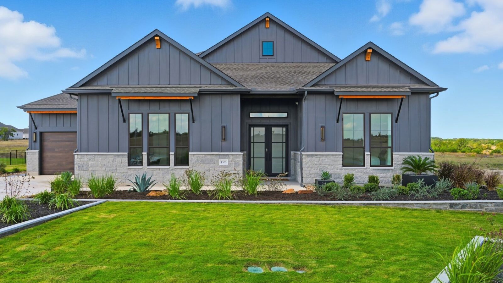 Feathergrass Model Home (12)