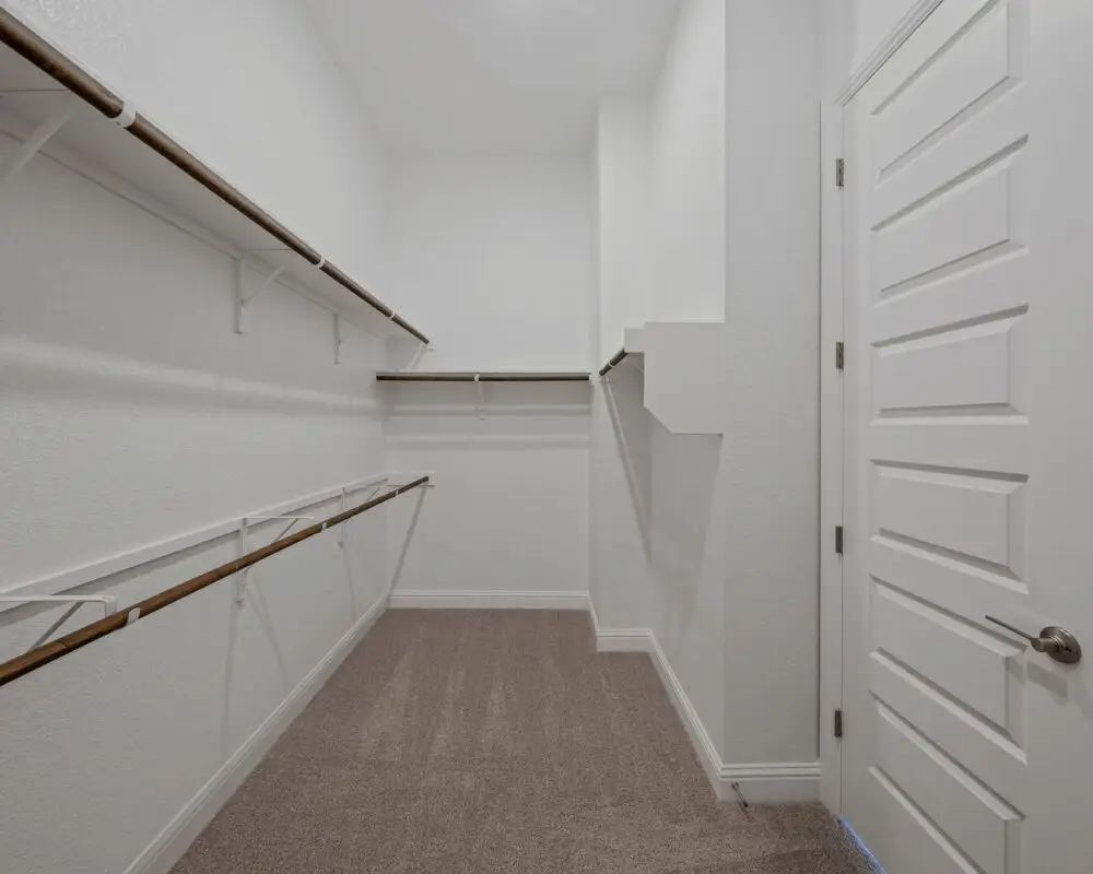 131 Estate Hills (24)