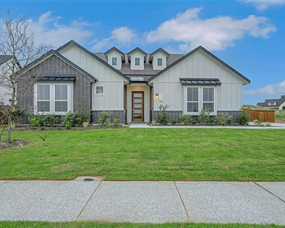 880 Brookwood (2)